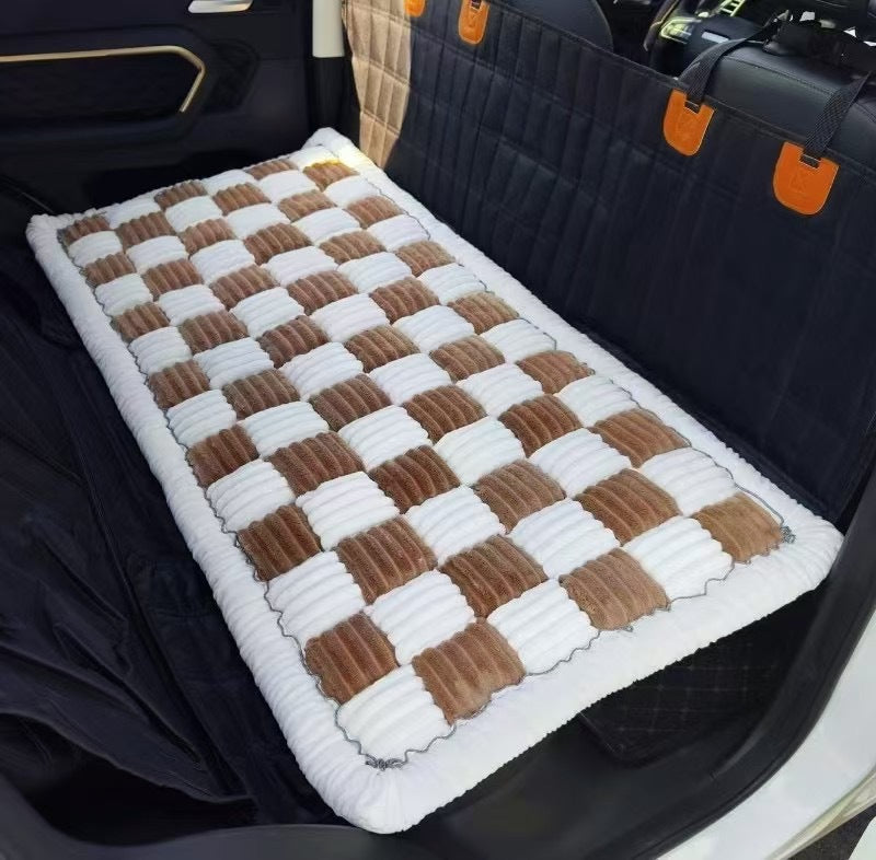 DenHound™ Cozy Plush Car Seat Mat
